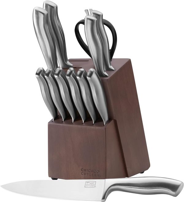 Chicago Cutlery Insignia Kitchen Knife Block Set Review
